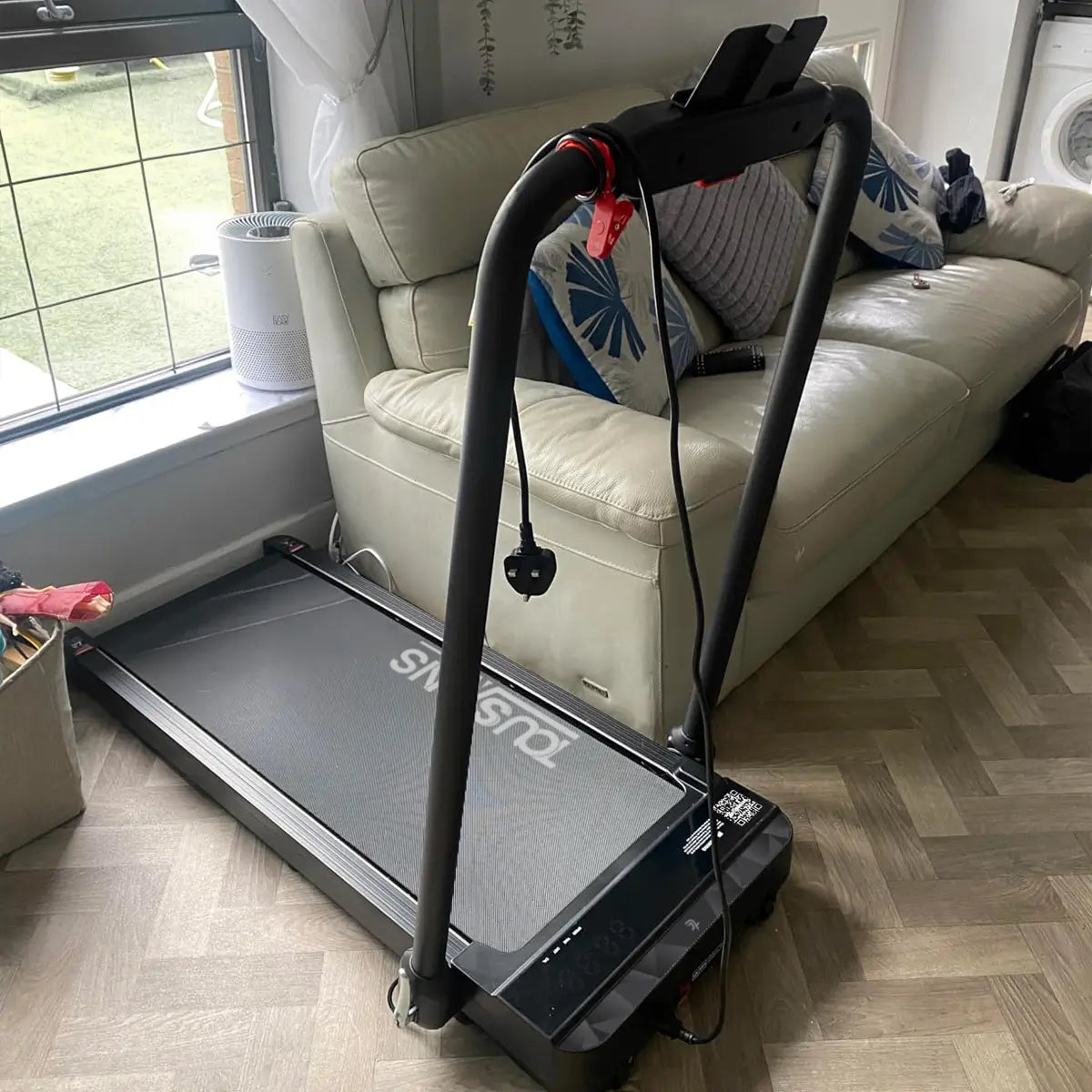 Incline treadmill for small spaces